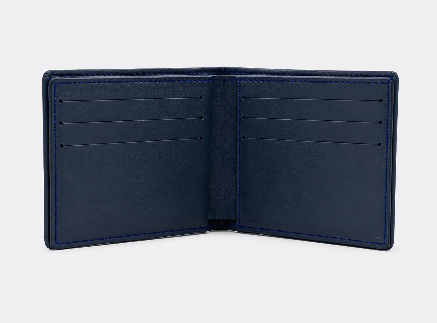 Cartera billetera azul abierta con compartimentos para tarjetas